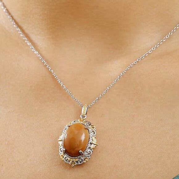 Oregon Chocolate Caramel Opal Pendant - Picture 1 of 10